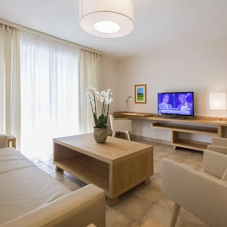 Hotel Delta - Parkhotel Delta 4*