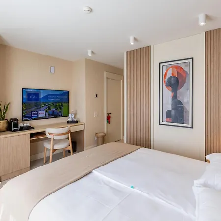 Delta - Parkhotel Delta 4*