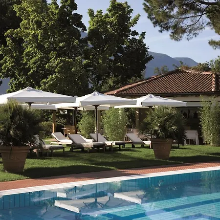 Delta House Otel 4*