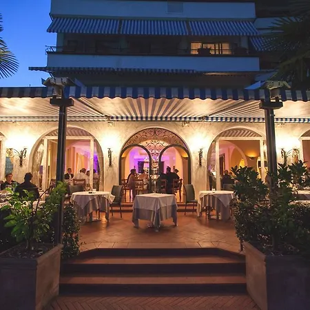 Delta House Otel 4*